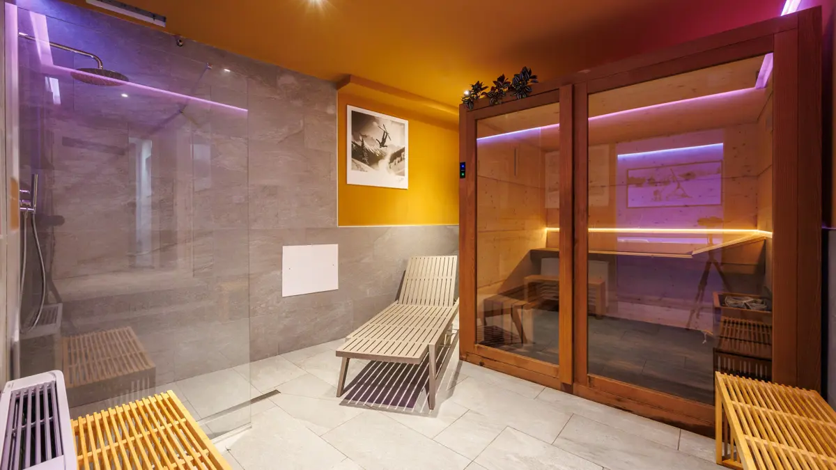 Lift Hotel Sauze Doulx Sauna