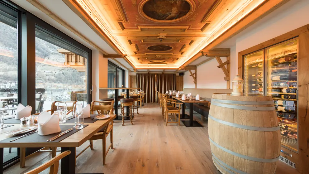 Hotel Schonegg Zermatt Restaurant Saveurs [5]