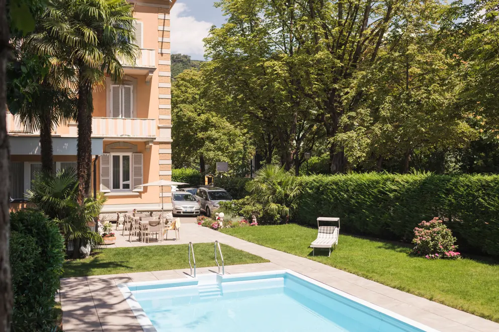 Residence Desiree, Merano, Italy, Pool & Garden