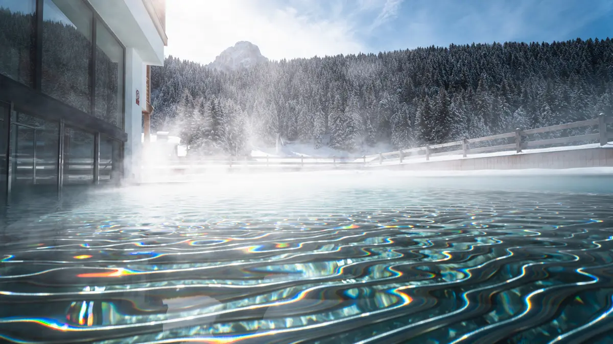 Inghams Italy Dolomites Selva Hotel Pozzamanigoni Swimming Pool (1)