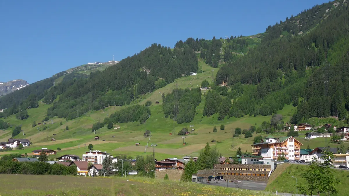 Hotel Nassereinerhof St Anton Exterior