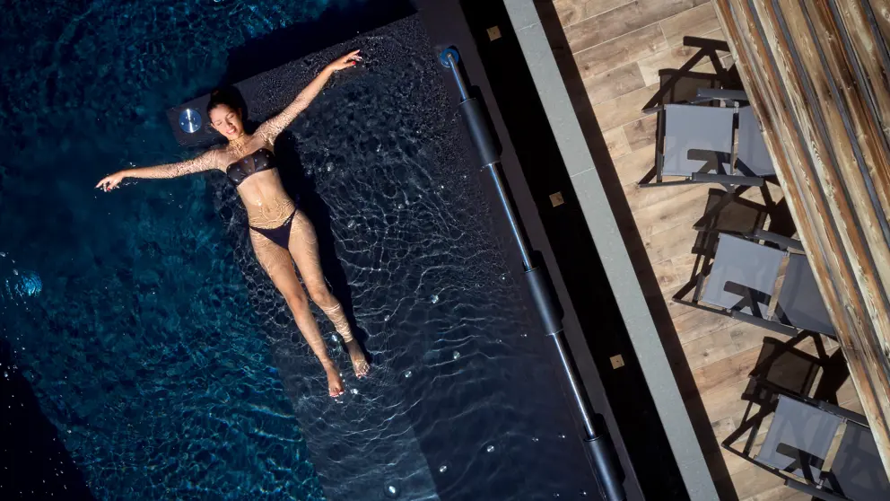 Inghams Italy Dolomites Colfosco Hotel Mezdi Outdoor Pool [1]