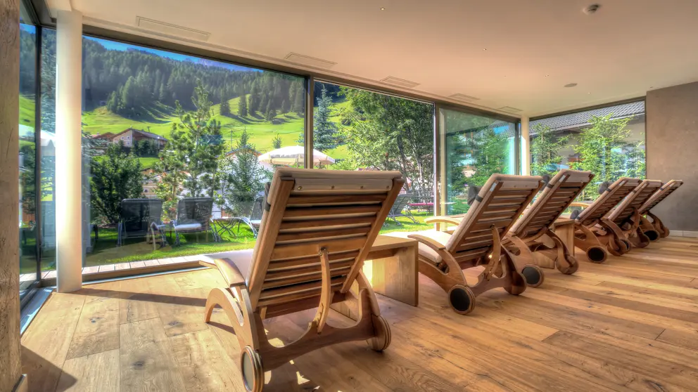 Inghams Italy Dolomites Selva Hotel Aaritz Relaxation Area 2 [4]
