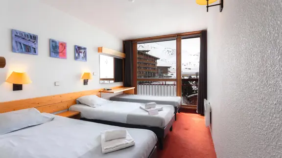 Essential twin bedroom 