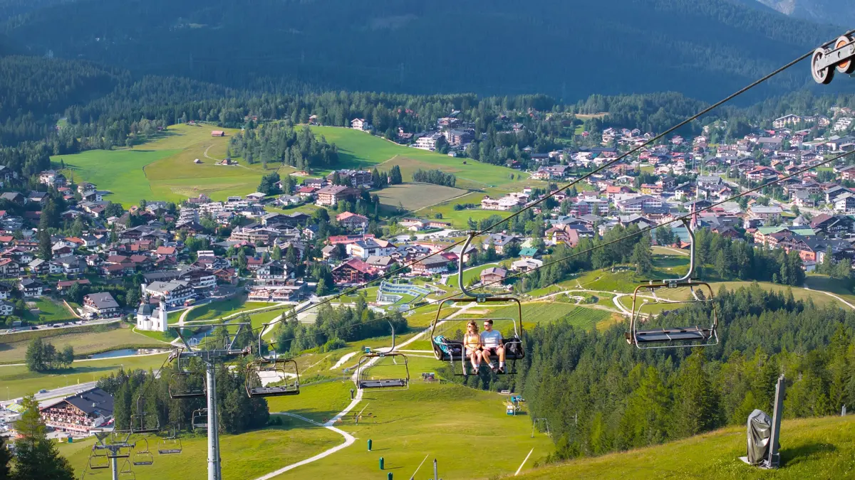 Chairlift views over Seefeld ©Region Seefeld