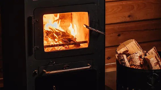 Hotel Bardola Geilo Log Cabin Wood Burner [4]
