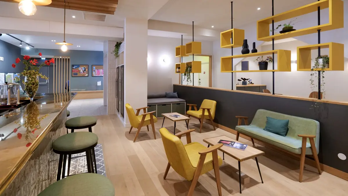 Hotel Plan B Bar (1)