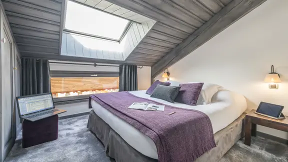 Small single bedroom