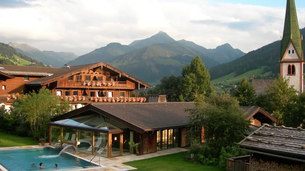 Hotel Boglerhof Alpbach Family Spa Pool And Gardens [1]