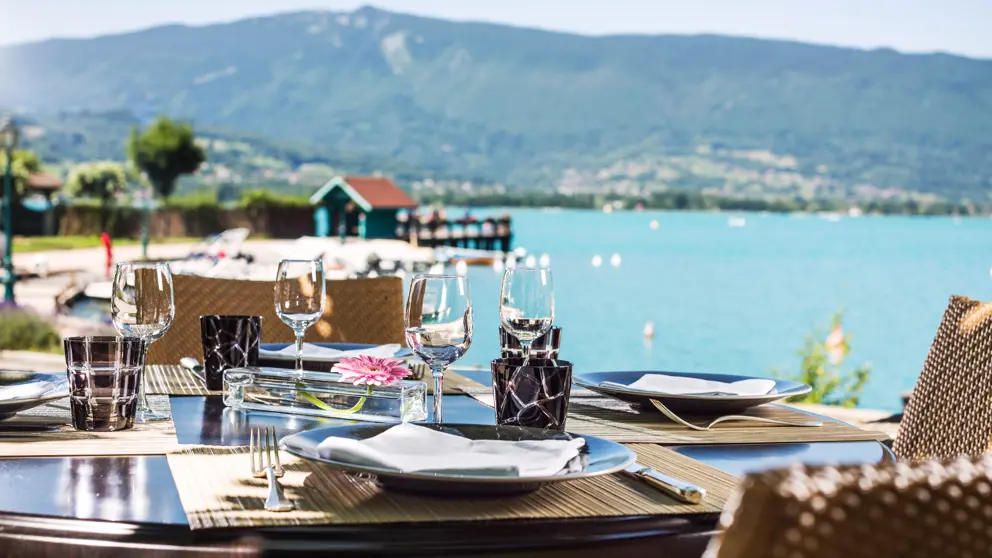 Hotel Le Cottage Lake Annecy Lake Views [3]