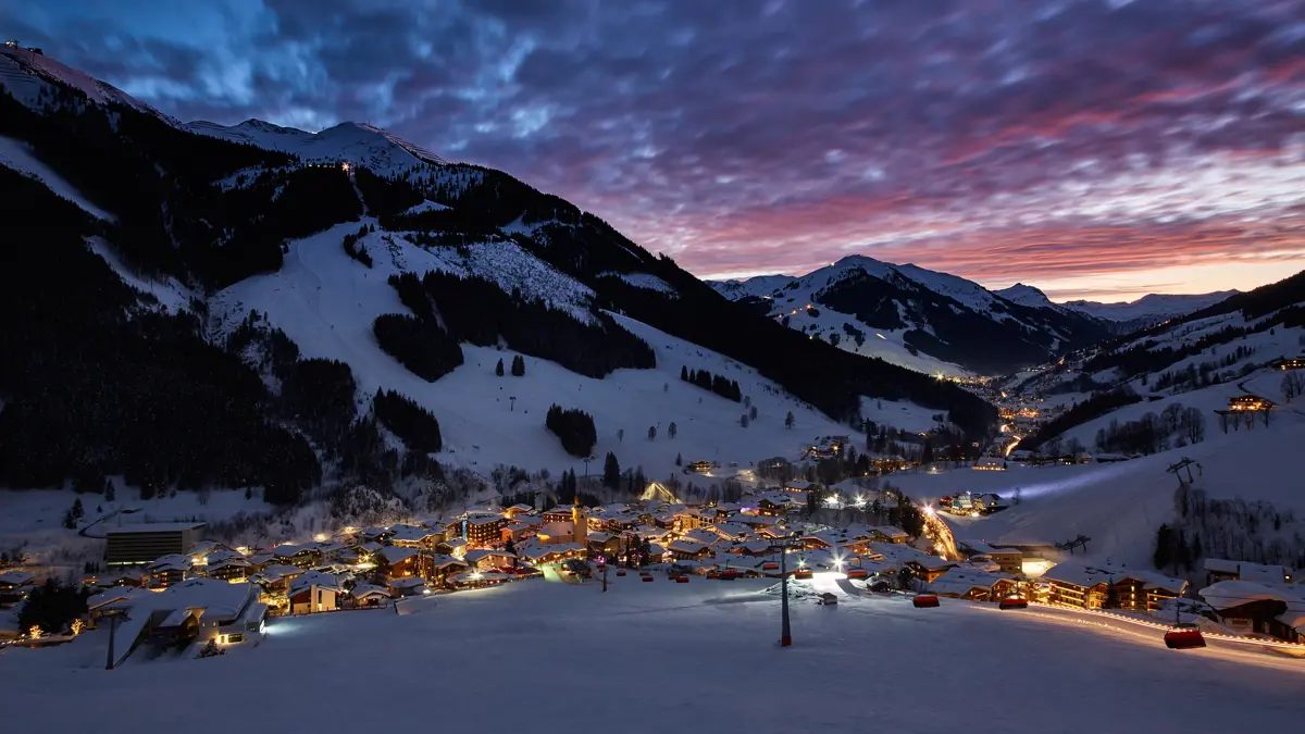 Saalbach Town Ski Circus Austria C Saalbach Hinterglemm Tourism