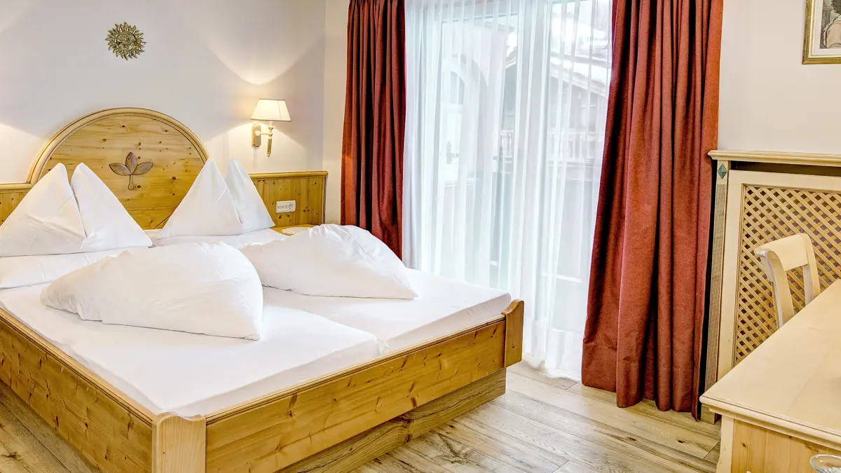 Hotel Bauer Saalbach Double Standard Room