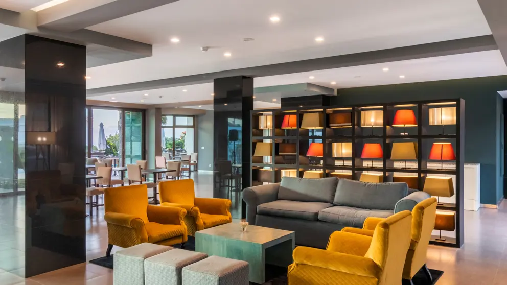 Enotel Magnolia Funchal Lounge [2]