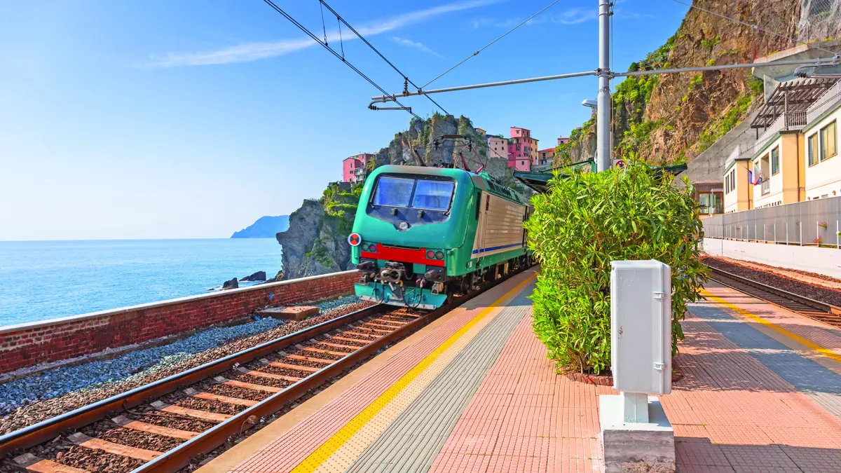 Cinque Terre, Liguria, Train Network