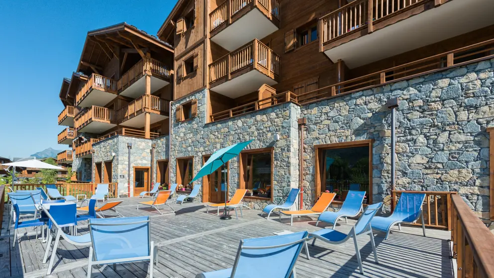 Residence Les Chalets De Layssia Samoens Outdoor Area [1]