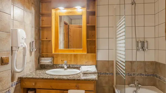 Family bedroom bathroom