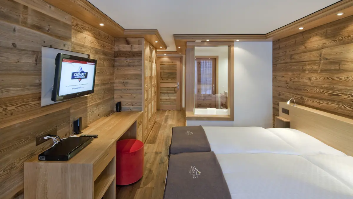 Hotel Schonegg Zermatt Twin Double Charme Room (1)