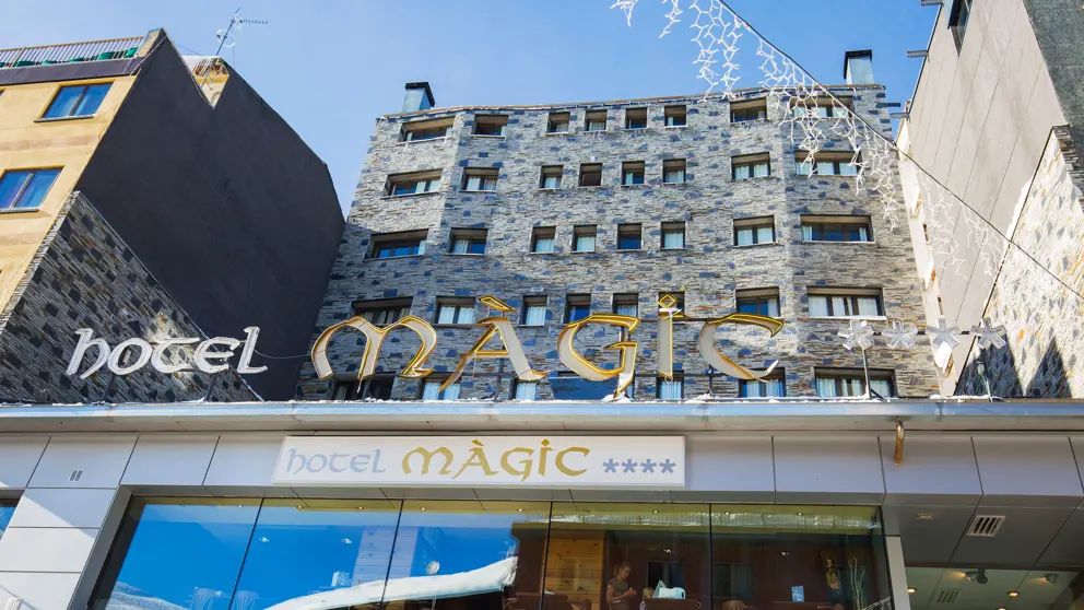 Hotel Magic Pas De La Casa Exterior [9]
