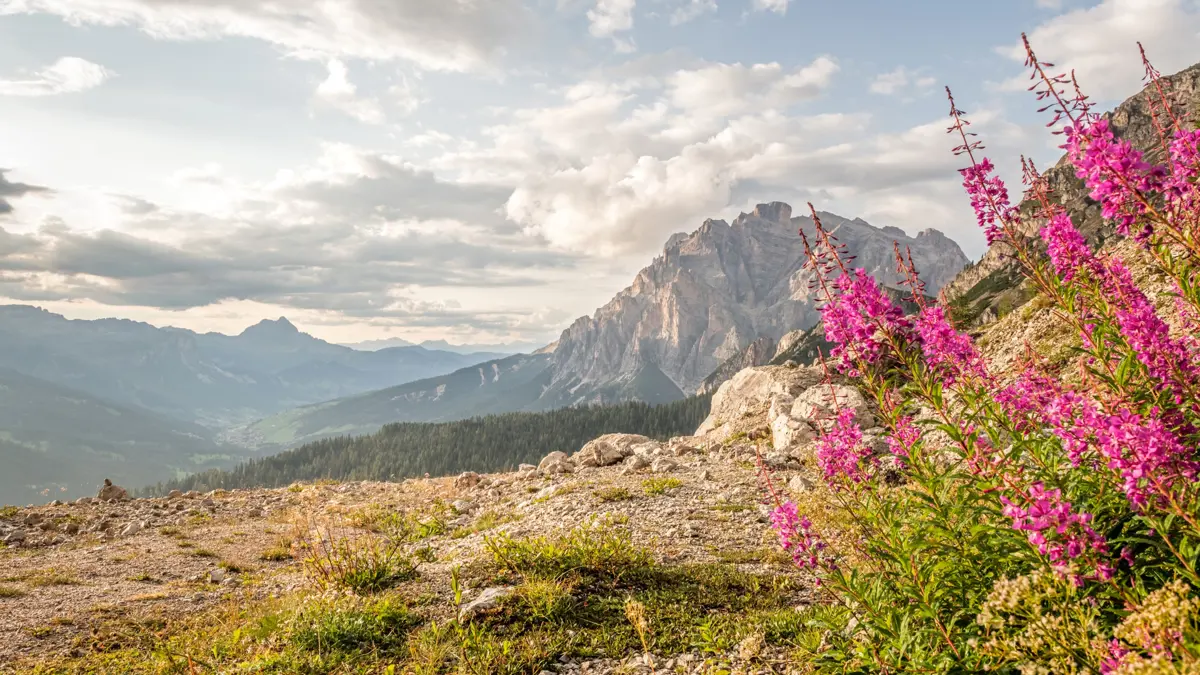 Walking in the Alta Badia, Dolomites, Summer Holidays in Italy