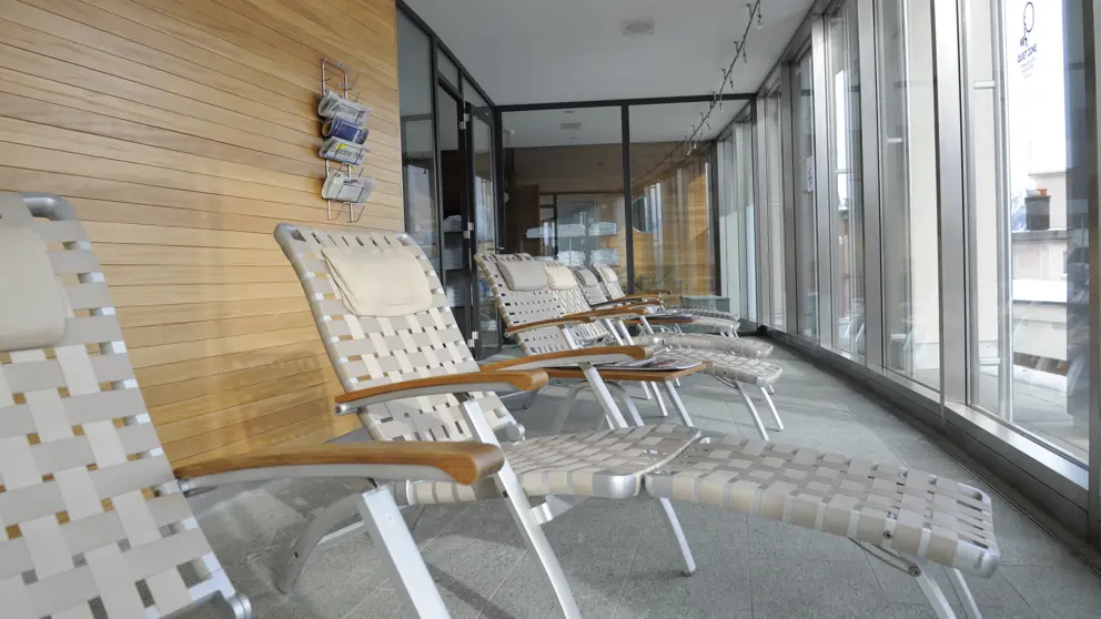 Hotel Monopol St Moritz Sun Loungers [8]