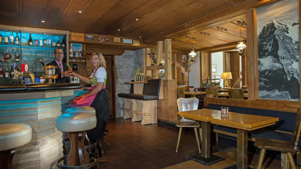 Hotel Eiger Murren Bar Area [5]
