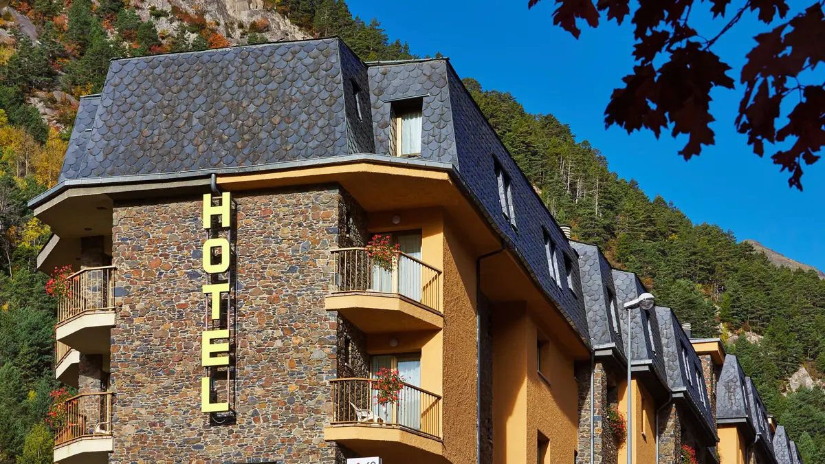 Hotel Sant Gothard Arinsal Hotel Exterior