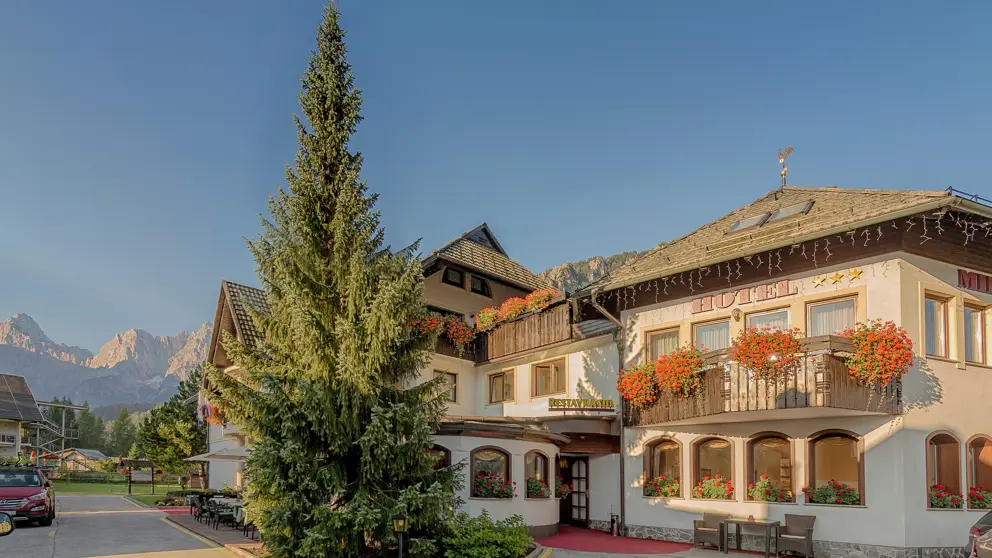 Hotel Miklic Kranjska Gora Exterior [4]