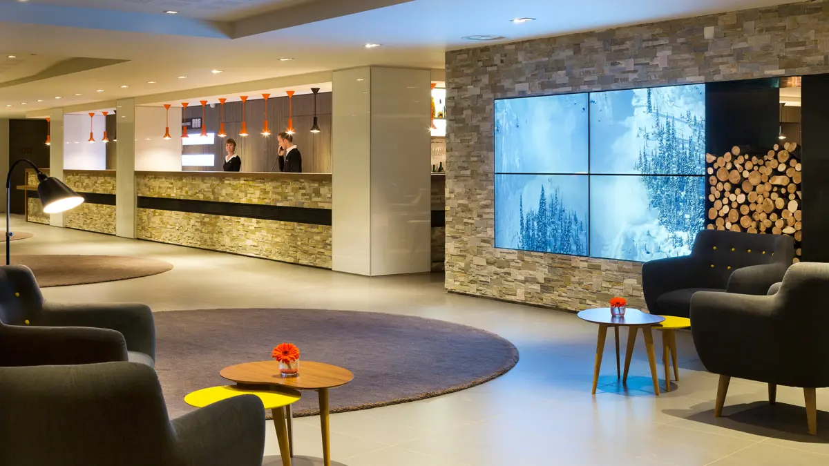 Hotel Heliopic Chamonix Reception 2