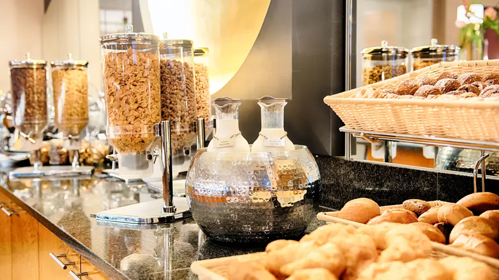 Grand Hotel Beau Rivage Interlaken Buffet Breakfast  [4]