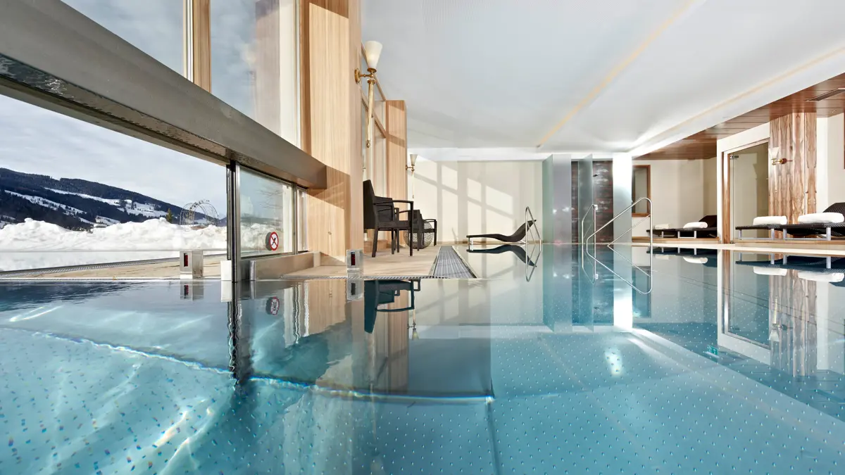 Hotel Alpacherhof Alpbach Swimming Pool 1