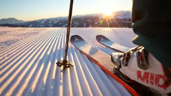 Saalbach Hinterglemm Ski Circus Austria Skiers Mountain Snow C Mirja Geh