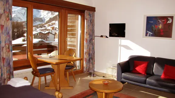 Allalin Apartments Saas Fee Studio Twin Room