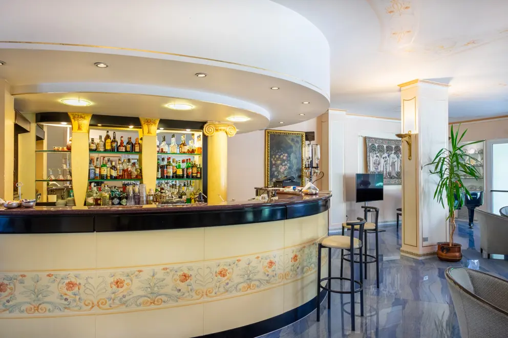 Hotel Astoria, Stresa, Lake Maggiore, Bar [5]