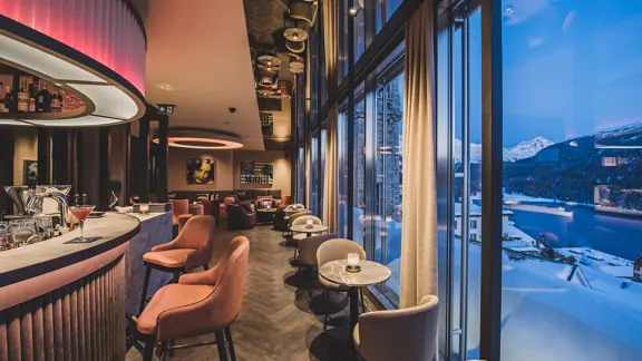 Hotel Monopol St Moritz Sky Bar 2