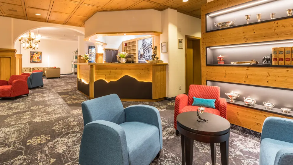 Hotel Central Sport Davos .Reception [3]