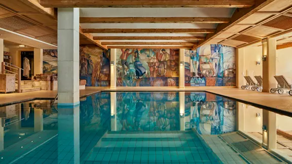 Italy, Dolomites, Corvara, Sporthotel Panorama, Indoor Pool