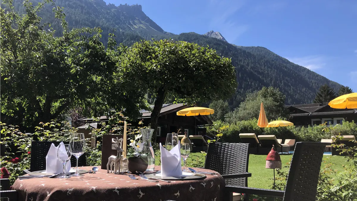 Alpenhotel Tirolerhof Neustift Terrace And Garden