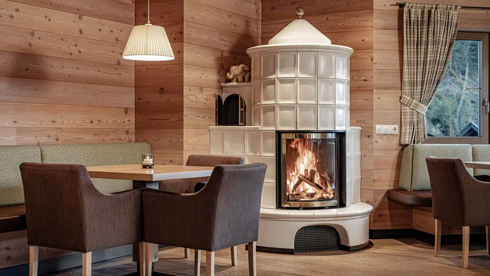 Inghams Italy Dolomites Selva Hotel Mignon Fireplace [5]