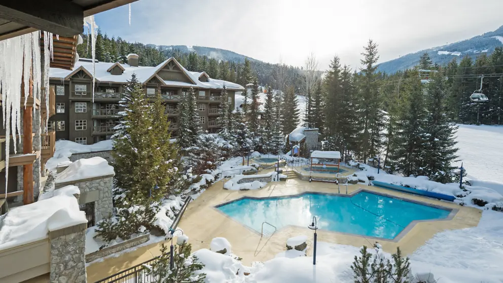 Blackcomb Springs Suites Whistler Hot Tub Swimming Pool 3 [6]
