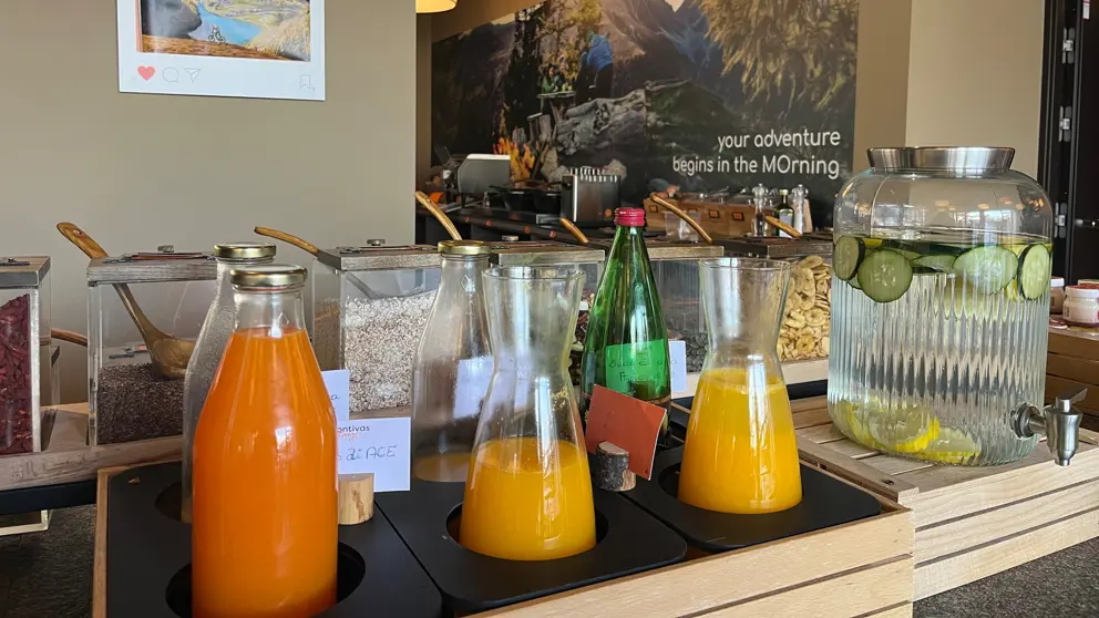 Montivas Lodge Livigno Juice Selection Breakfast [5]