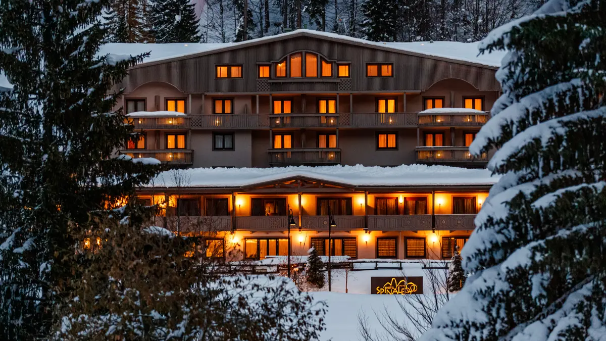 Hotel Spinale Madonna Di Campiglio Italy Exterior (2)