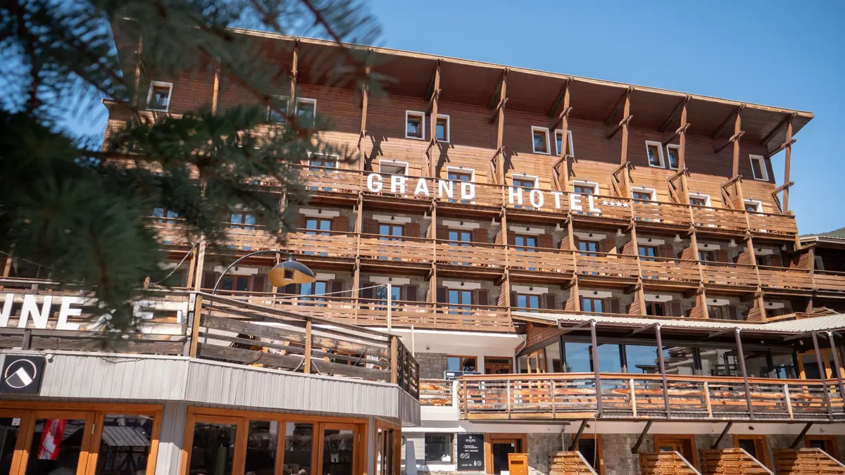 Grand Hotel Serre Chevalier Exterior
