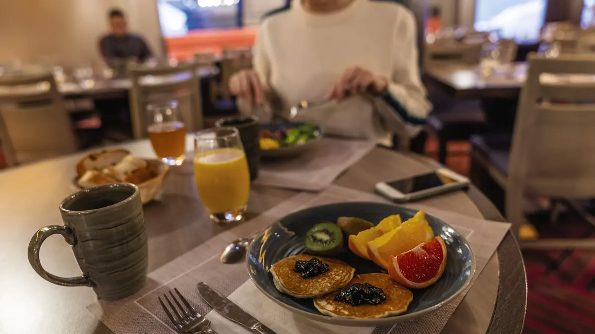 Hotel Val Claret All Inclusive Tignes breakfast buffet (1)