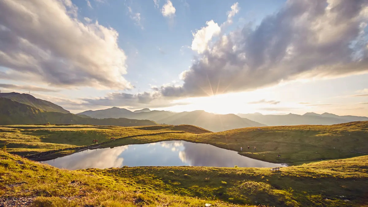Saalbach Hinterglemm lake & mountain landscape