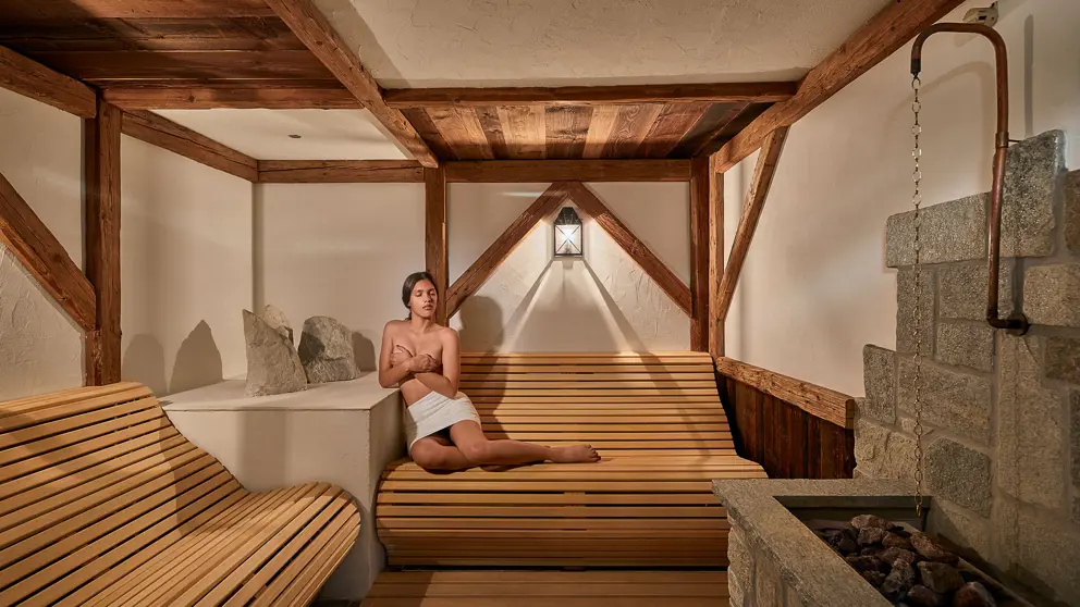 Inghams Italy Dolomites Colfosco Hotel Mezdi Sauna 2 [7]