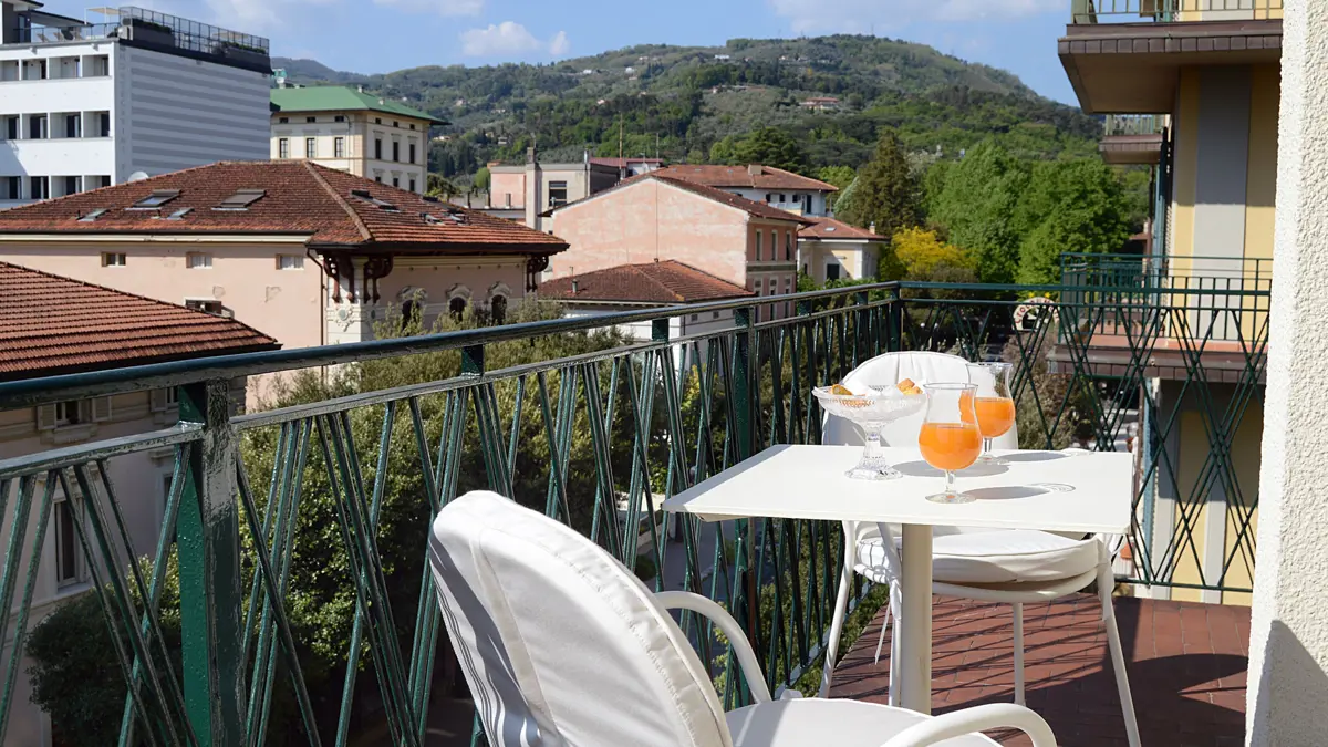 Hotel Ambasciatori Palace Montecatini Example Balcony Classic Room