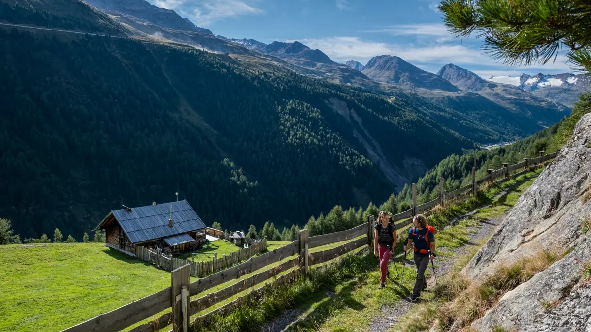 Obergurgl Walkers Copyright Ötztal Tourismus Heinz Zak