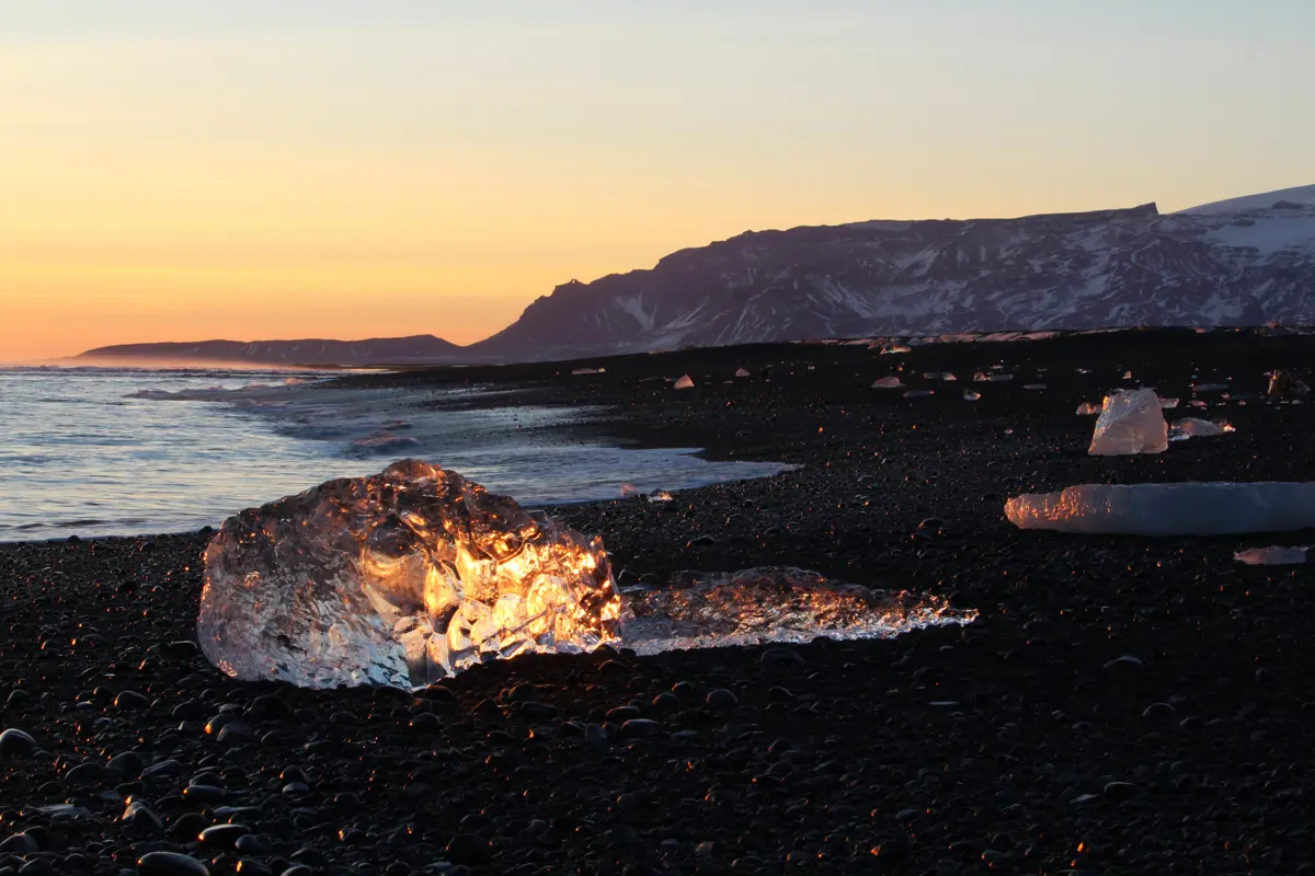 Iceland Tom Vining O2rmezs Kni Unsplash