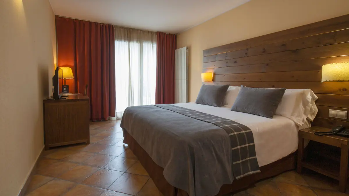Hotel Magic Ski Arinsal Double Bedroom