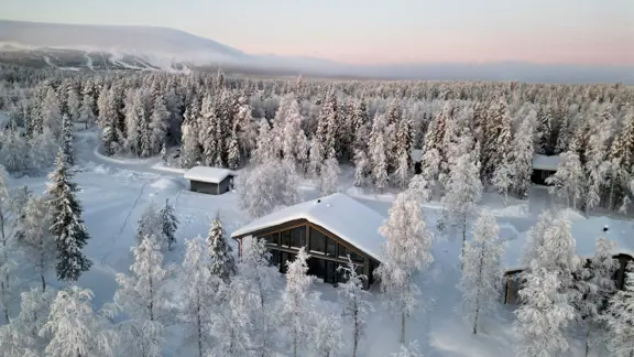 Miilu Northen Lights Cabin Yllas External View